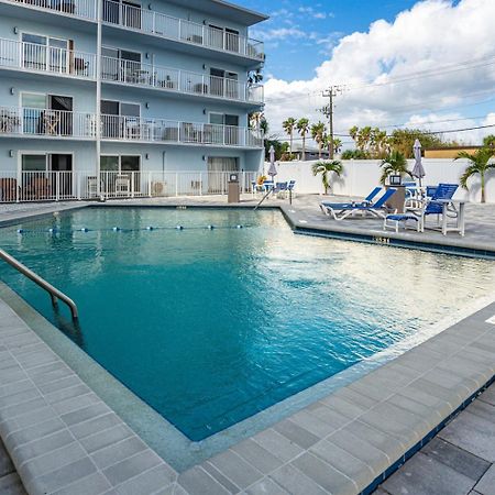 Stunning Ocean Views Steps From The Beach With Pool! Fabulous 4Th Floor Studio! New Smyrna Beach Luaran gambar